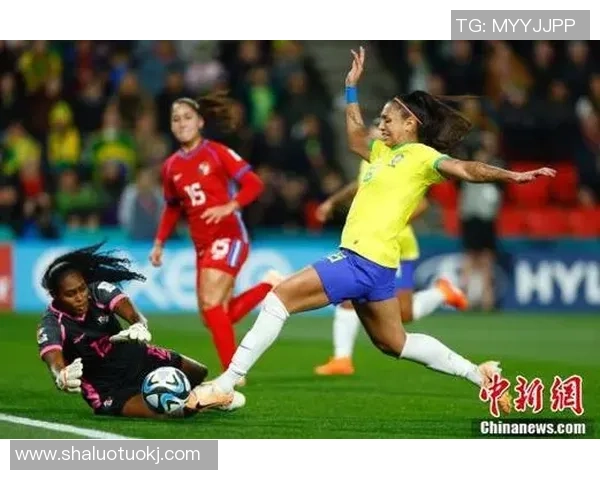 2011女足世界杯经典对决美国队逆转巴西队的精彩评论与分析