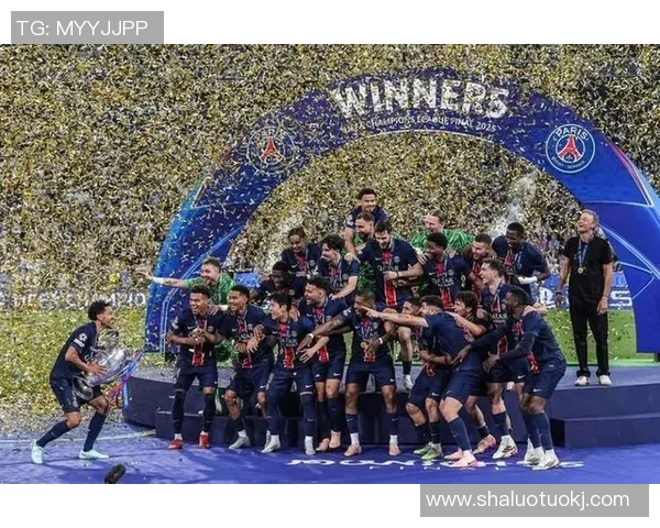 皇马与巴黎在欧冠18决赛中激战正酣3月7日巅峰对决引发球迷热议